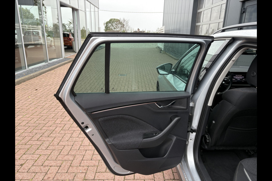 Škoda Kamiq 1.0 TSi 110pk Business Edition LED/VIRTUAL/NAVI/CARPLAY/DAB/PDC/STOELVERWARMING