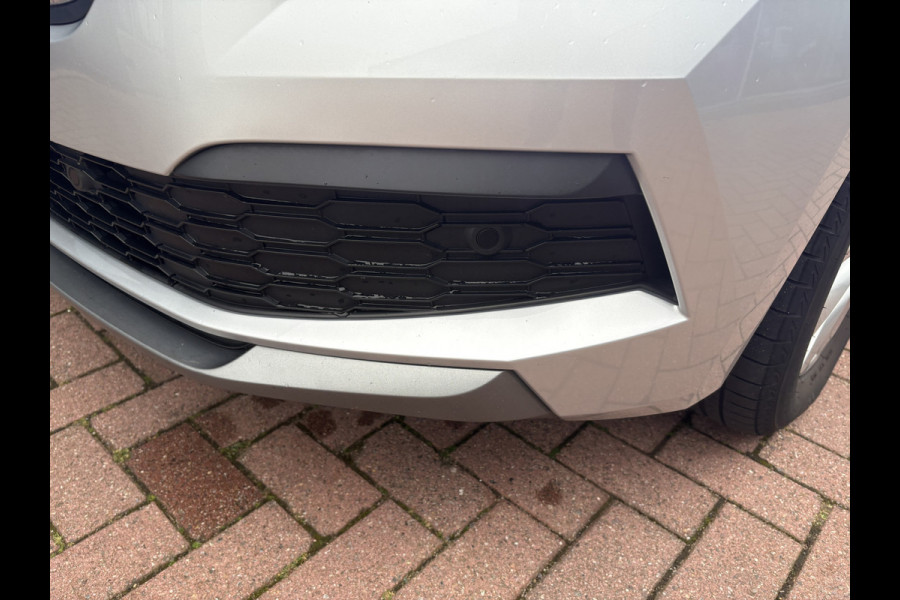 Škoda Kamiq 1.0 TSi 110pk Business Edition LED/VIRTUAL/NAVI/CARPLAY/DAB/PDC/STOELVERWARMING