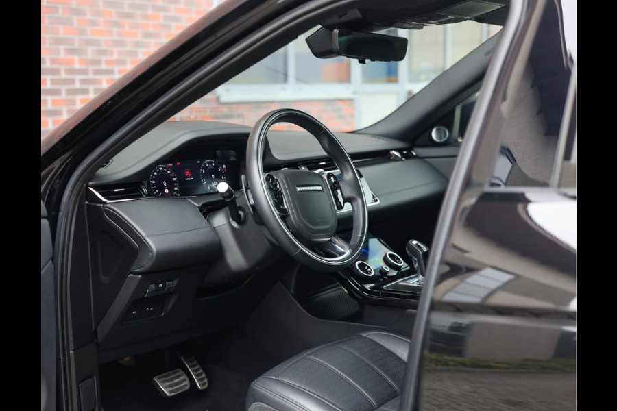 Land Rover Range Rover Evoque P300 AWD R-Dynamic HSE