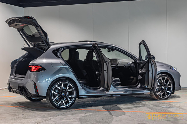 BMW 1-serie 120i|M-sport|Pano|H&K|Cam|Trekhaak|Leder|Garanti
