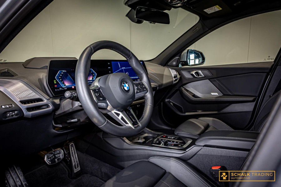 BMW 1-serie 120i|M-sport|Pano|H&K|Cam|Trekhaak|Leder|Garanti