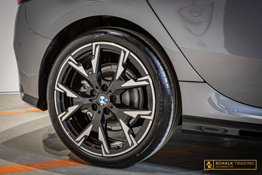 BMW 1-serie 120i|M-sport|Pano|H&K|Cam|Trekhaak|Leder|Garanti