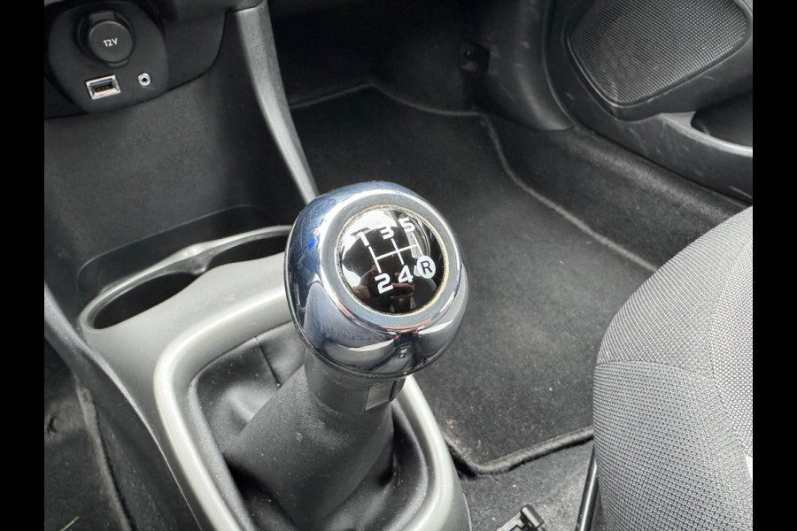 Toyota Aygo 1.0 VVT-i X-Play | Eerste eigenaar, Parkeercamera, Bluetooth, Stuurbediening, In hoogte verstelbare stoel