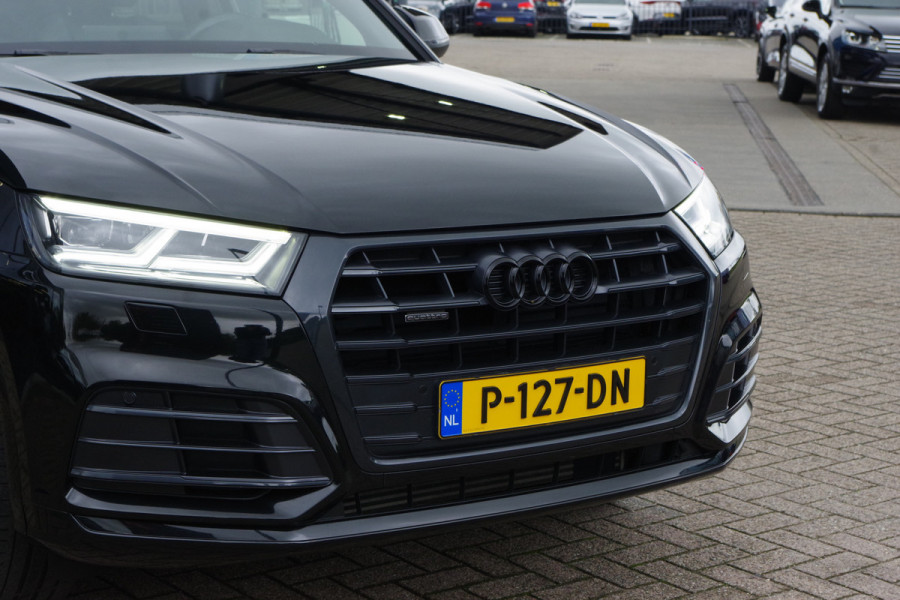 Audi Q5 2.0 TFSI 252 PK Quattro Sport S Line Black Edition, Trekhaak, Panoramadak, Leder-Alcantara, Camera