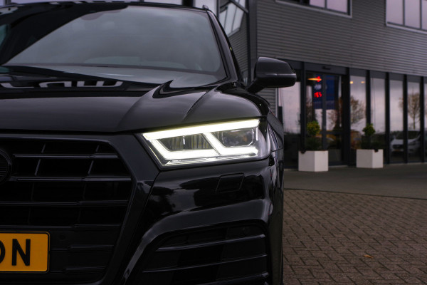 Audi Q5 2.0 TFSI 252 PK Quattro Sport S Line Black Edition, Trekhaak, Panoramadak, Leder-Alcantara, Camera