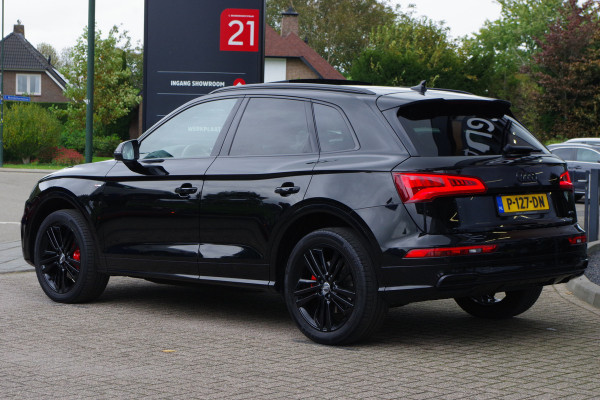 Audi Q5 2.0 TFSI 252 PK Quattro Sport S Line Black Edition, Trekhaak, Panoramadak, Leder-Alcantara, Camera