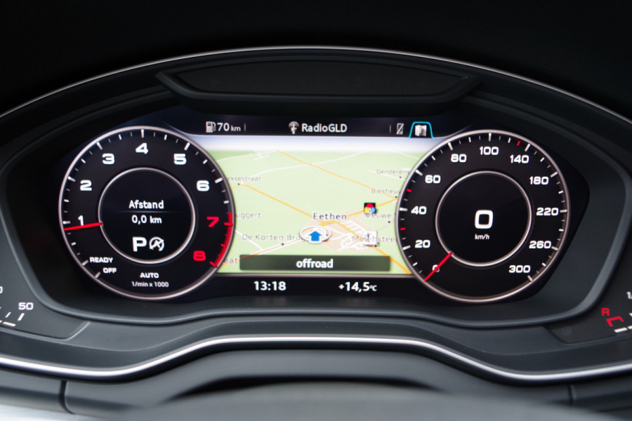 Audi Q5 2.0 TFSI 252 PK Quattro Sport S Line Black Edition, Trekhaak, Panoramadak, Leder-Alcantara, Camera
