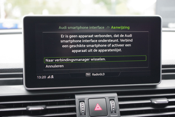 Audi Q5 2.0 TFSI 252 PK Quattro Sport S Line Black Edition, Trekhaak, Panoramadak, Leder-Alcantara, Camera