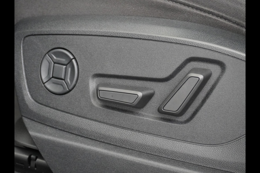 Audi e-tron 50 Quattro 313pk Luchtvering SOH=85% Camera Navi Elektr.Stoelen+Memory Ecc Cruise Control Pdc Launch Edition Led Lmv Keyless Connected services Led-v+a Audi-Drive-Select Ecc WiFi-vb. 1e Eigenaar Origineel Nederlandse Auto