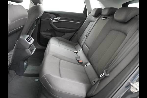 Audi e-tron 50 Quattro 313pk Luchtvering SOH=85% Camera Navi Elektr.Stoelen+Memory Ecc Cruise Control Pdc Launch Edition Led Lmv Keyless Connected services Led-v+a Audi-Drive-Select Ecc WiFi-vb. 1e Eigenaar Origineel Nederlandse Auto