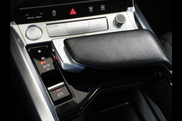 Audi e-tron 50 Quattro 313pk Luchtvering SOH=85% Camera Navi Elektr.Stoelen+Memory Ecc Cruise Control Pdc Launch Edition Led Lmv Keyless Connected services Led-v+a Audi-Drive-Select Ecc WiFi-vb. 1e Eigenaar Origineel Nederlandse Auto
