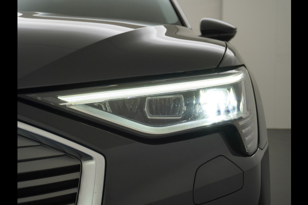 Audi e-tron 50 Quattro 313pk Luchtvering SOH=85% Camera Navi Elektr.Stoelen+Memory Ecc Cruise Control Pdc Launch Edition Led Lmv Keyless Connected services Led-v+a Audi-Drive-Select Ecc WiFi-vb. 1e Eigenaar Origineel Nederlandse Auto