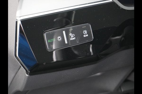 Audi e-tron 50 Quattro 313pk Luchtvering SOH=85% Camera Navi Elektr.Stoelen+Memory Ecc Cruise Control Pdc Launch Edition Led Lmv Keyless Connected services Led-v+a Audi-Drive-Select Ecc WiFi-vb. 1e Eigenaar Origineel Nederlandse Auto