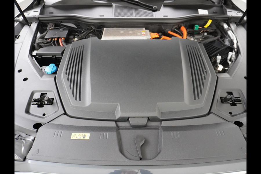 Audi e-tron 50 Quattro 313pk Luchtvering SOH=85% Camera Navi Elektr.Stoelen+Memory Ecc Cruise Control Pdc Launch Edition Led Lmv Keyless Connected services Led-v+a Audi-Drive-Select Ecc WiFi-vb. 1e Eigenaar Origineel Nederlandse Auto
