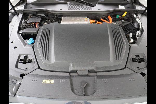 Audi e-tron 50 Quattro 313pk Luchtvering SOH=85% Camera Navi Elektr.Stoelen+Memory Ecc Cruise Control Pdc Launch Edition Led Lmv Keyless Connected services Led-v+a Audi-Drive-Select Ecc WiFi-vb. 1e Eigenaar Origineel Nederlandse Auto