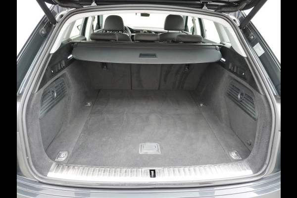 Audi e-tron 50 Quattro 313pk Luchtvering SOH=85% Camera Navi Elektr.Stoelen+Memory Ecc Cruise Control Pdc Launch Edition Led Lmv Keyless Connected services Led-v+a Audi-Drive-Select Ecc WiFi-vb. 1e Eigenaar Origineel Nederlandse Auto