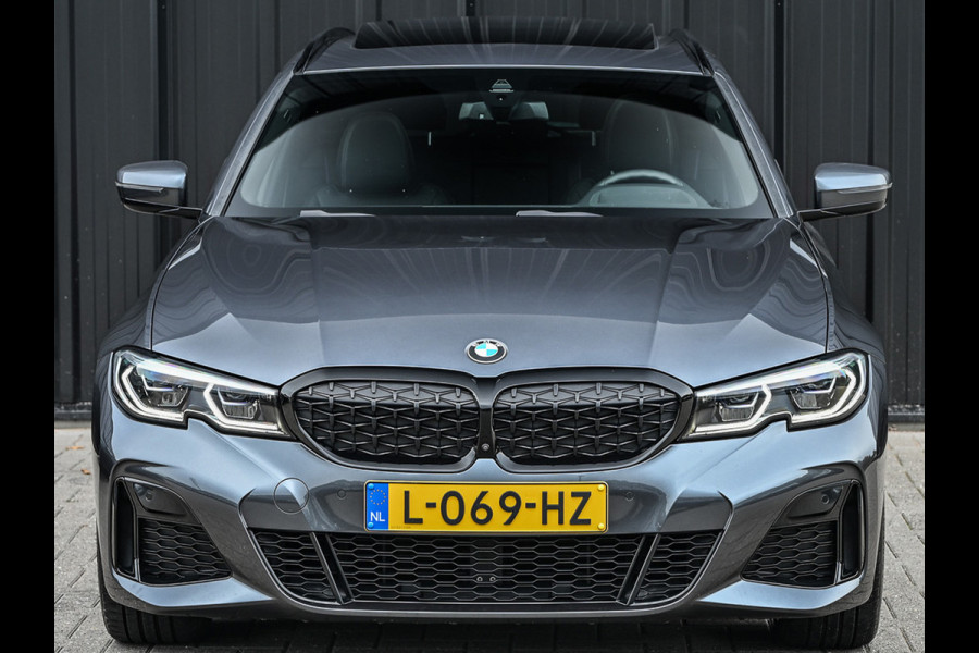 BMW 3 Serie Touring M340i xDrive BUSINESS EDITION PLUS | M-SPORT | NL-AUTO | SHADOW-LINE | PANORAMADAK | FULL-LED | M-SPORT BRAKE | SPORT DI