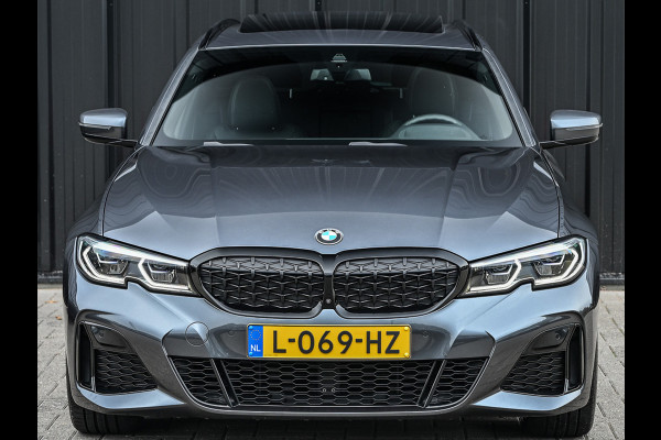 BMW 3 Serie Touring M340i xDrive BUSINESS EDITION PLUS | M-SPORT | NL-AUTO | SHADOW-LINE | PANORAMADAK | FULL-LED | M-SPORT BRAKE | SPORT DI