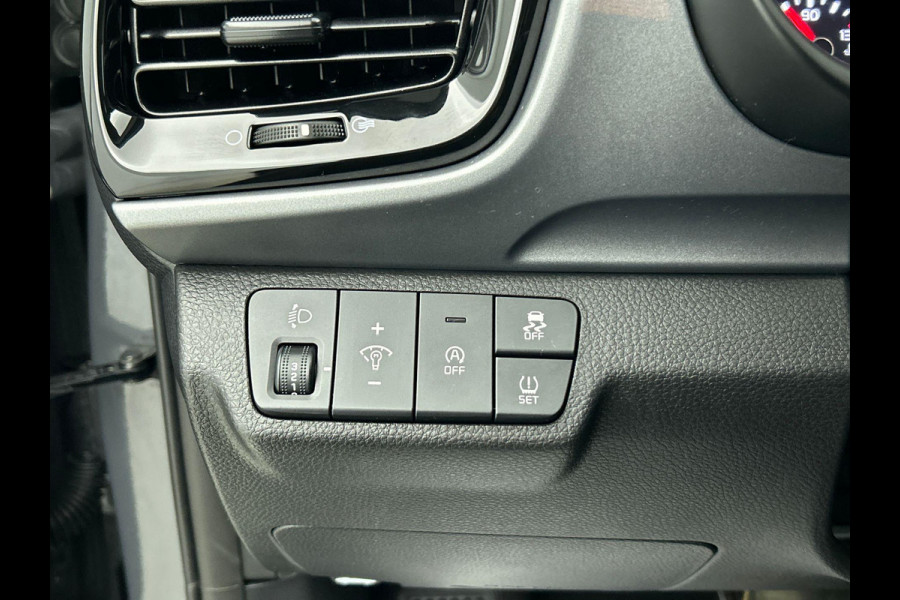 Kia Stonic 1.0 T-GDI 136pk MHEV Automaat Vision Navigatie Climate control Camera Cruise Control Dab 17" Lichtmetalen velgen