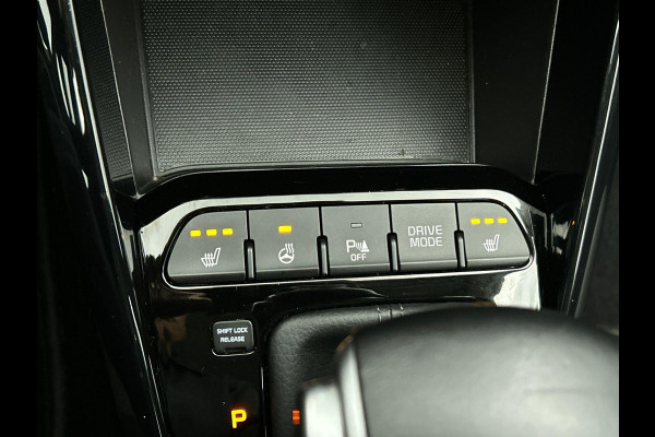 Kia Stonic 1.0 T-GDI 136pk MHEV Automaat Vision Navigatie Climate control Camera Cruise Control Dab 17" Lichtmetalen velgen