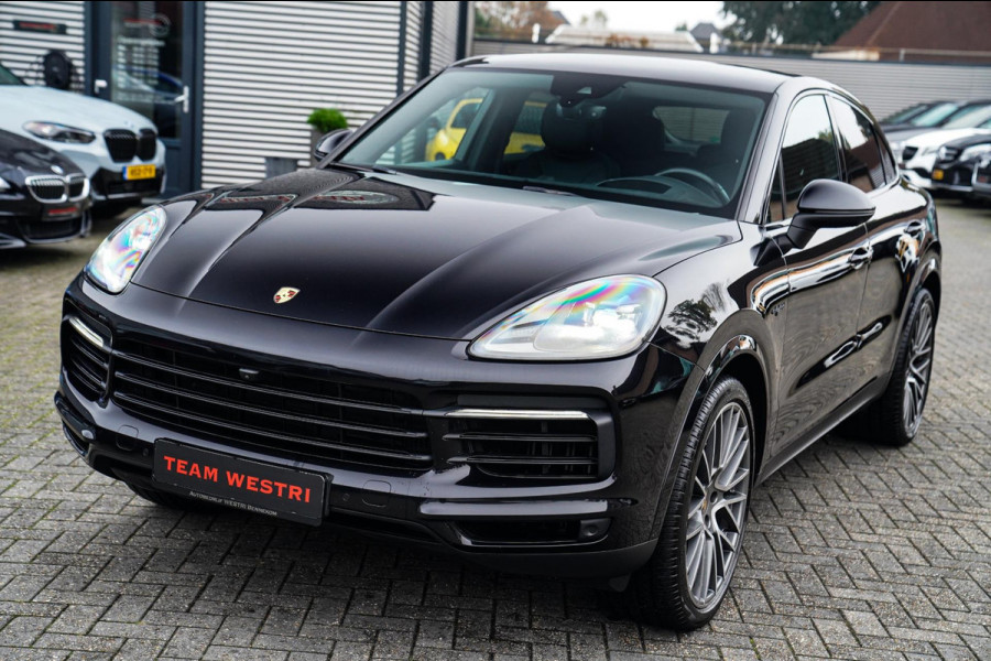 Porsche Cayenne Coupé 3.0 E-Hybrid | Sport Chrono | 22 INCH | Panorama | Head up | Trekhaak | Luchtvering | Memory stoelen 8Voudig