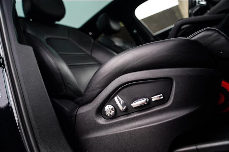 Porsche Cayenne Coupé 3.0 E-Hybrid | Sport Chrono | 22 INCH | Panorama | Head up | Trekhaak | Luchtvering | Memory stoelen 8Voudig