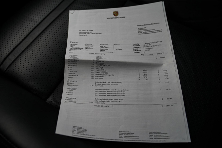 Porsche Cayenne Coupé 3.0 E-Hybrid | Sport Chrono | 22 INCH | Panorama | Head up | Trekhaak | Luchtvering | Memory stoelen 8Voudig