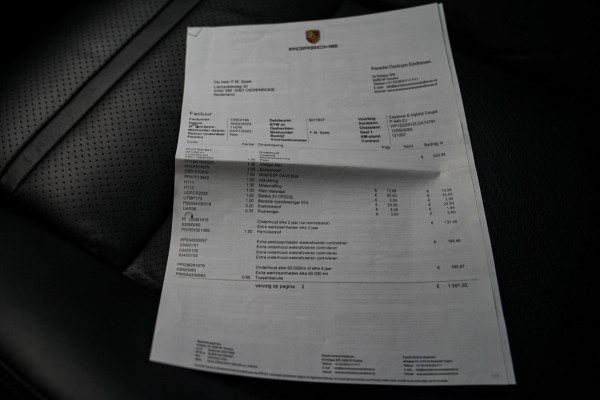 Porsche Cayenne Coupé 3.0 E-Hybrid | Sport Chrono | 22 INCH | Panorama | Head up | Trekhaak | Luchtvering | Memory stoelen 8Voudig