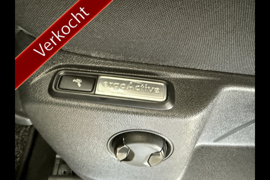 Volkswagen Tiguan 1.5 TSI Comfortline Business | Elektr. Trekhaak | Carplay | Massage