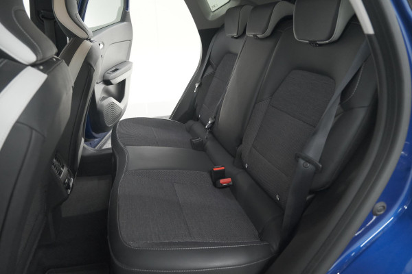 Renault Captur 1.6 E-Tech Plug-in Hybrid 160 Intens | Allseason Banden | Camera | 9.3 Inch Grootscherm | Apple Carplay