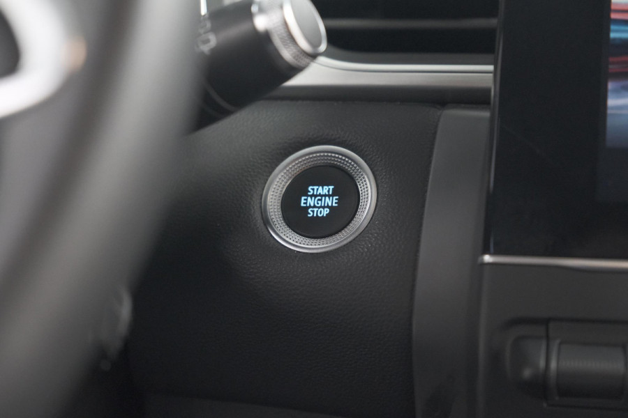 Renault Captur 1.6 E-Tech Plug-in Hybrid 160 Intens | Allseason Banden | Camera | 9.3 Inch Grootscherm | Apple Carplay