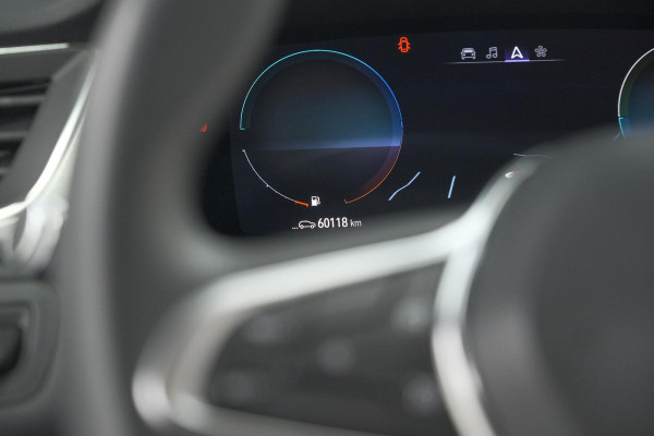 Renault Captur 1.6 E-Tech Plug-in Hybrid 160 Intens | Allseason Banden | Camera | 9.3 Inch Grootscherm | Apple Carplay