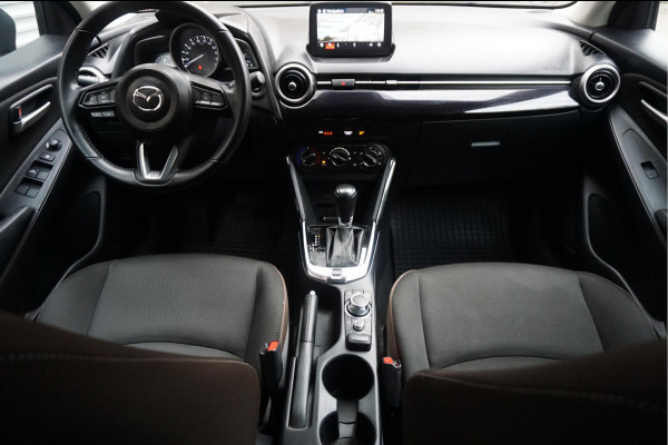 Mazda 2 1.5 Skyactiv-G Comfort Sport Aut6 | Navi | Apple Carplay | Sportvelgen | Cruise + Lane | MAZDA dealer onderhouden |
