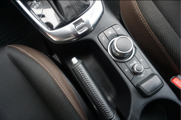 Mazda 2 1.5 Skyactiv-G Comfort Sport Aut6 | Navi | Apple Carplay | Sportvelgen | Cruise + Lane | MAZDA dealer onderhouden |
