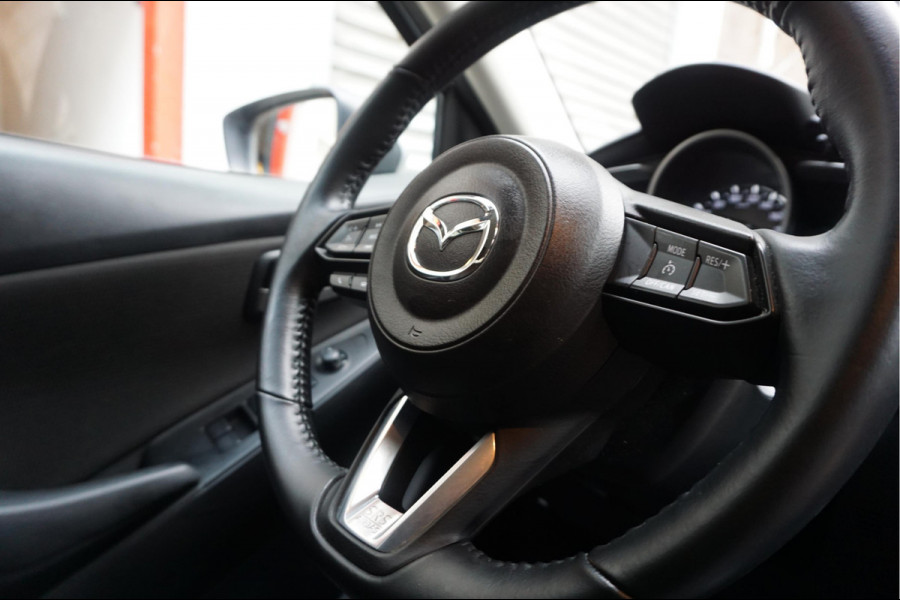 Mazda 2 1.5 Skyactiv-G Comfort Sport Aut6 | Navi | Apple Carplay | Sportvelgen | Cruise + Lane | MAZDA dealer onderhouden |