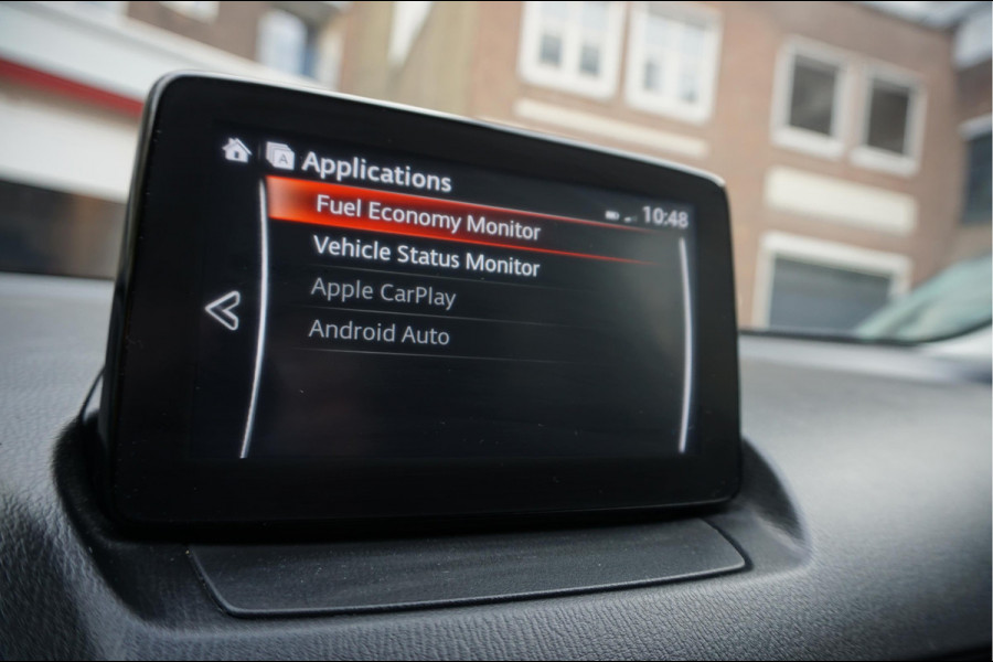 Mazda 2 1.5 Skyactiv-G Comfort Sport Aut6 | Navi | Apple Carplay | Sportvelgen | Cruise + Lane | MAZDA dealer onderhouden |