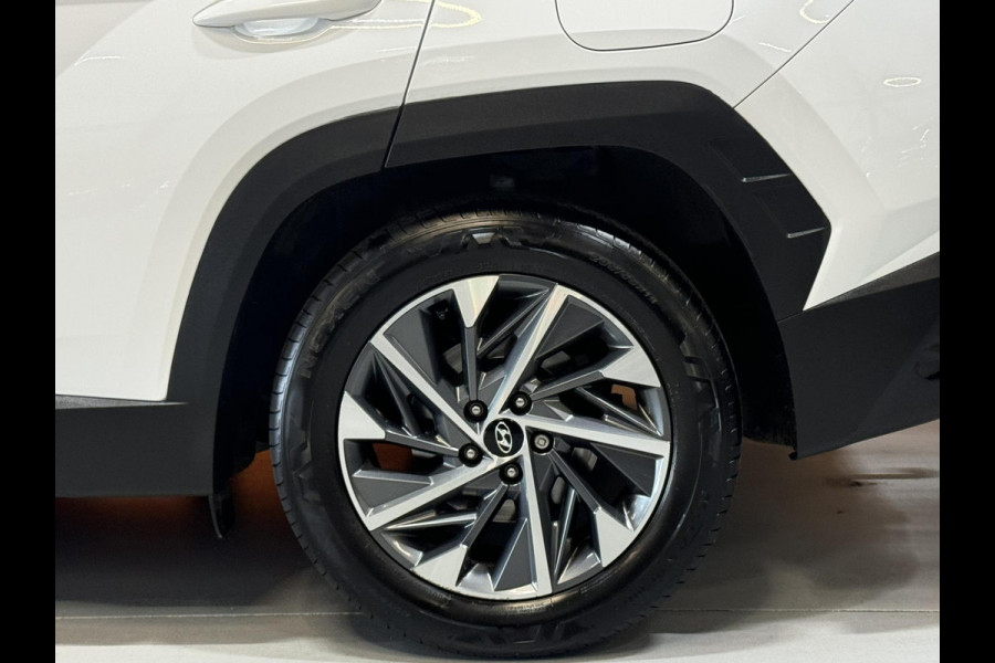 Hyundai Tucson 1.6 T-GDI MHEV Comfort Garantie Trekhaak Carplay Camera StoelVW Blindspot ACC PDC Clima Navi Led Dab Rijklaar Hyundai Tucson 1.6 T-GDI MHEV Comfort Garantie Trekhaak Carplay Camera StoelVW Blindspot ACC PDC Clima Navi Led Dab Rijklaar
