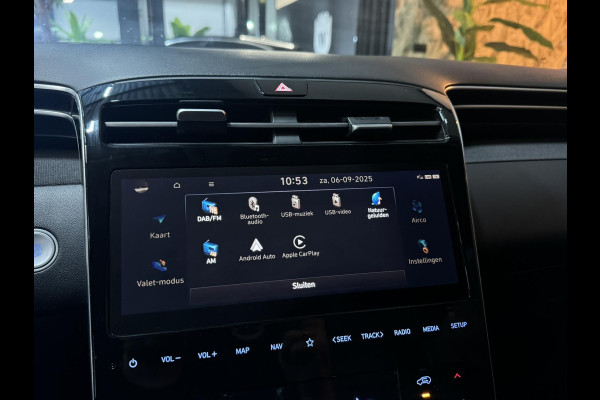 Hyundai Tucson 1.6 T-GDI MHEV Comfort Garantie Trekhaak Carplay Camera StoelVW Blindspot ACC PDC Clima Navi Led Dab Rijklaar Hyundai Tucson 1.6 T-GDI MHEV Comfort Garantie Trekhaak Carplay Camera StoelVW Blindspot ACC PDC Clima Navi Led Dab Rijklaar