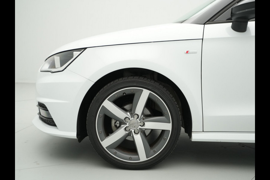 Audi A1 Sportback 1.0 TFSI Advance Sport Cruise Navigatie Pdc Lm Velgen S Line 306