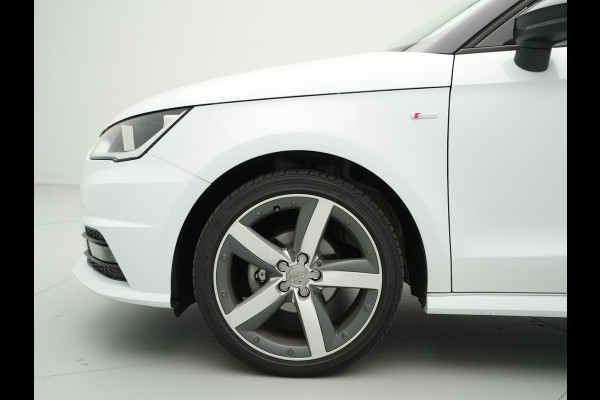 Audi A1 Sportback 1.0 TFSI Advance Sport Cruise Navigatie Pdc Lm Velgen S Line 306