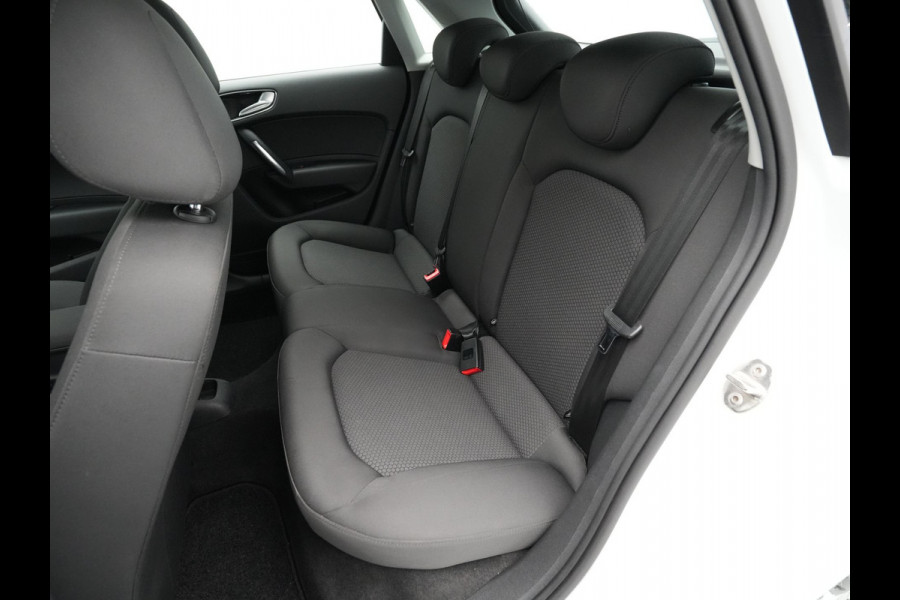 Audi A1 Sportback 1.0 TFSI Advance Sport Cruise Navigatie Pdc Lm Velgen S Line 306