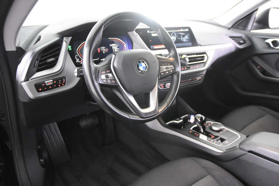 BMW 2 Serie 218i Grand Coupé *1ste Eigenaar*Navigatie*Carplay*DAB*