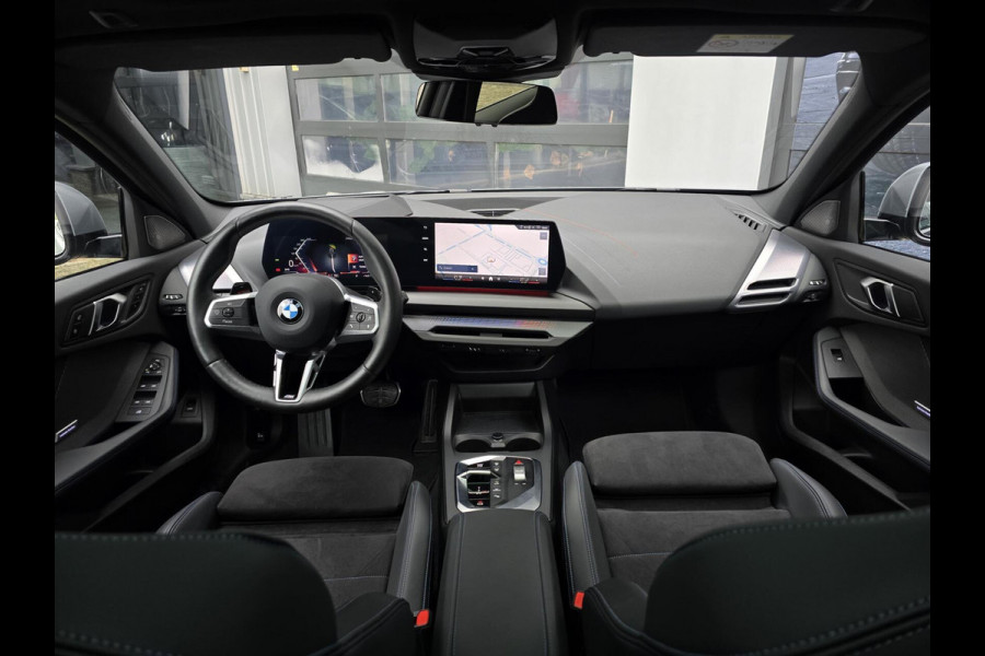 BMW 1-serie 120 M Sport Pak. Pro| SCHAALST.|FROZEN GREY|UNIEK!