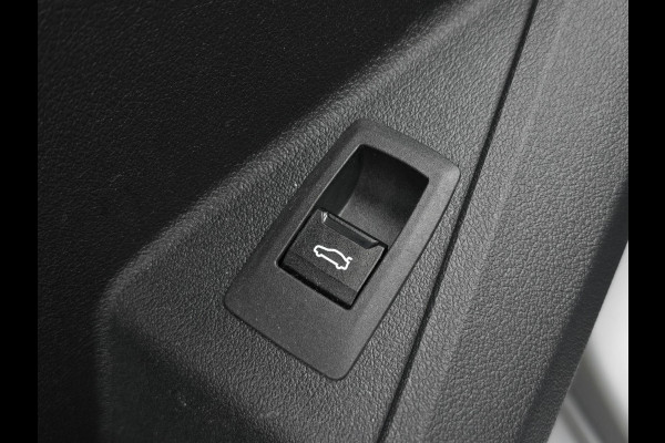 BMW 1-serie 120 M Sport Pak. Pro| SCHAALST.|FROZEN GREY|UNIEK!