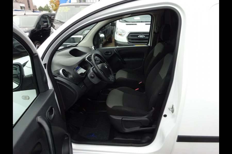 Renault Kangoo 1.5 Blue dCi 80 PK 6 Versnellingen