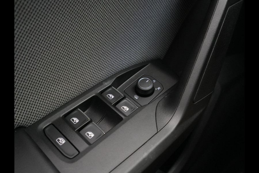 Seat Leon 1.0 TSI 110pk Style Launch Edition Navigatie Camera Stoelverwarming Acc Carplay 193