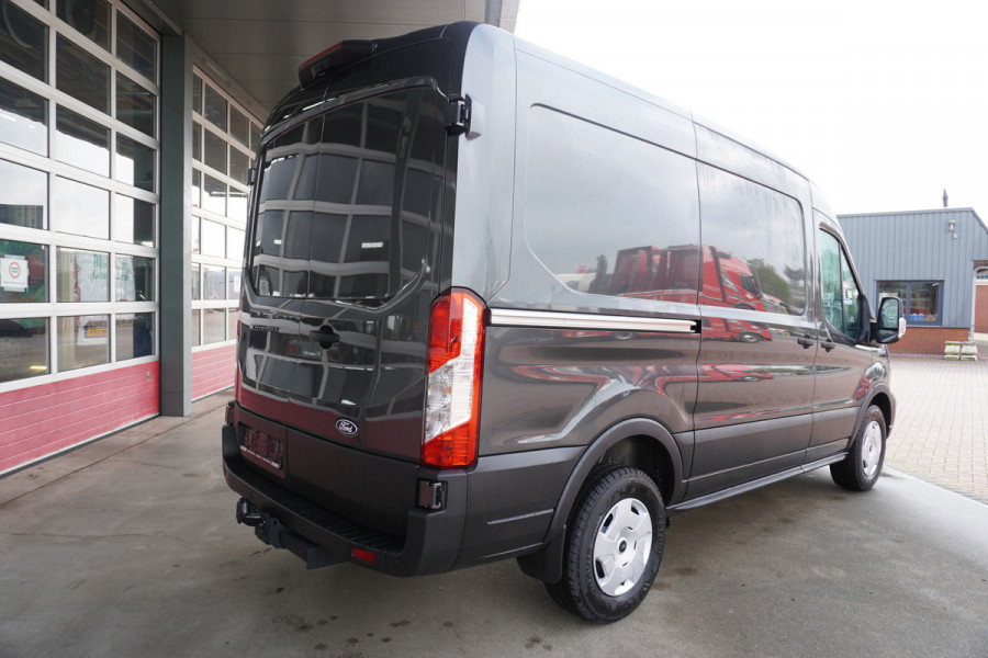 Ford Transit 350 2.0 TDCI 165pk L2H2 Trend Automaat Schuifdeur L+R nr. V803 | Camera | Cruise | Trekhaak | Laadruimte pakket