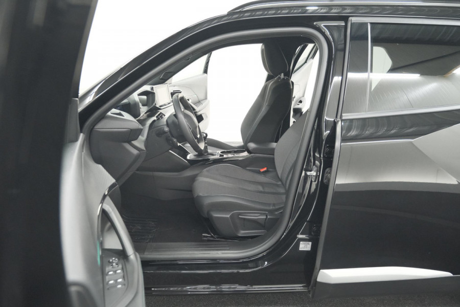 Peugeot 2008 PureTech 130 Allure Pack | Camera | Adaptieve Cruise Control | Stoelverwarming | Apple Carplay
