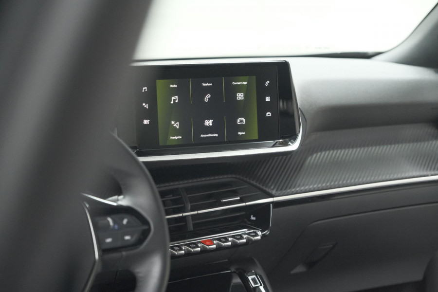 Peugeot 2008 PureTech 130 Allure Pack | Camera | Adaptieve Cruise Control | Stoelverwarming | Apple Carplay