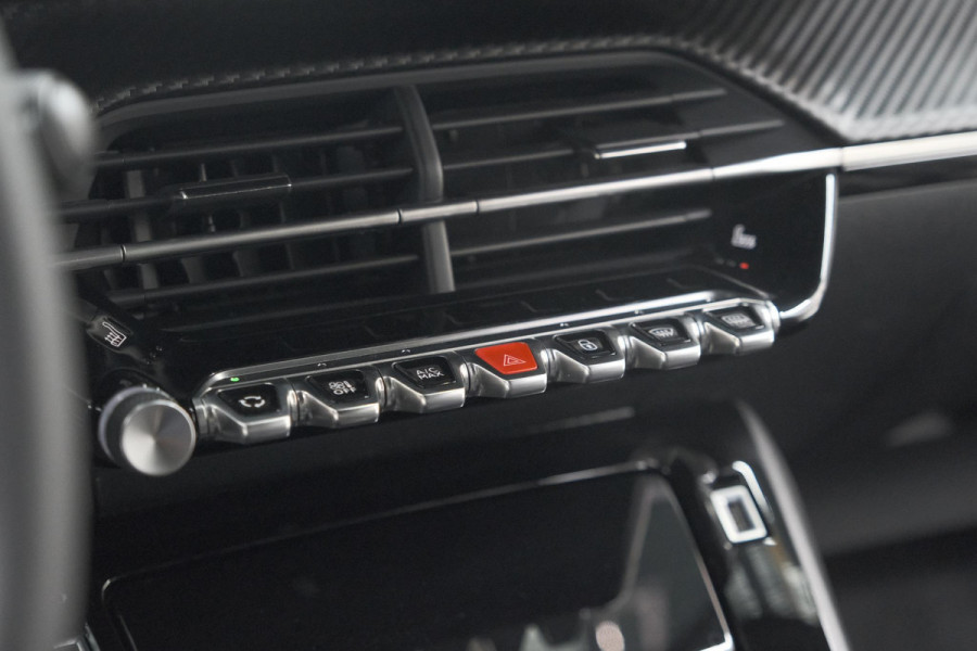 Peugeot 2008 PureTech 130 Allure Pack | Camera | Adaptieve Cruise Control | Stoelverwarming | Apple Carplay